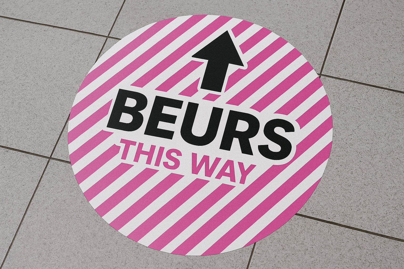 vloersticker voorbeeld 1